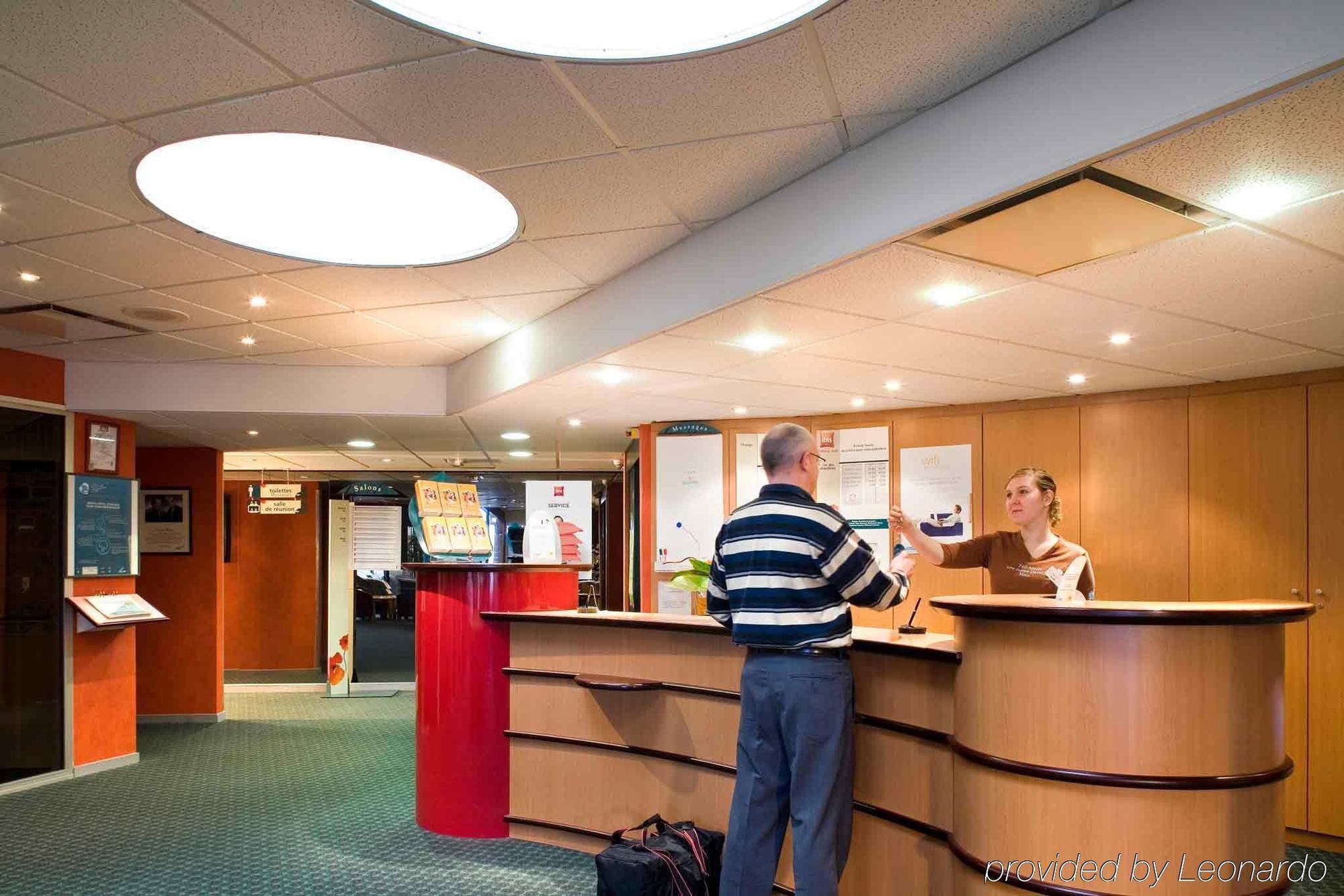 Ibis Poitiers Sud Hotel Екстериор снимка